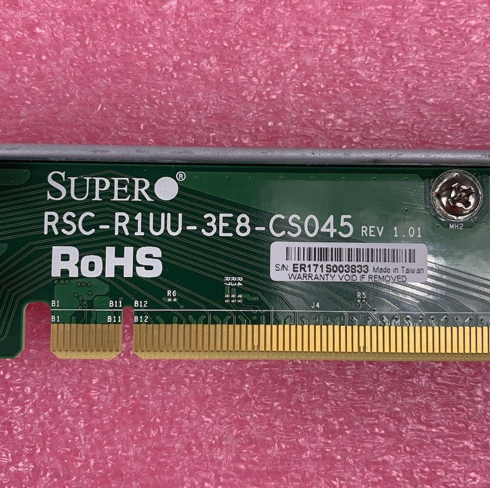 Supermicro RSC-R1UU-3E8-CS045 3-Port Riser Card
