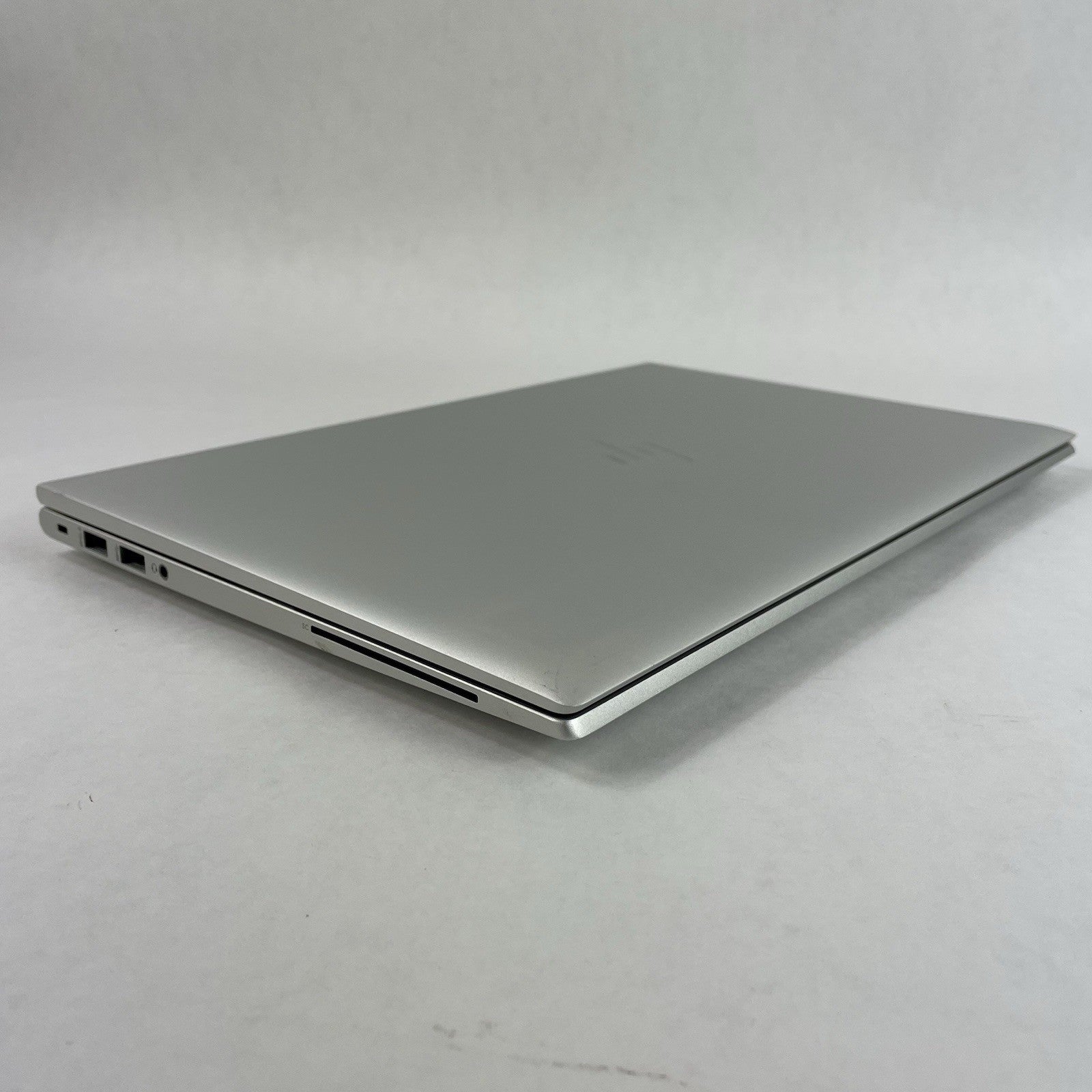 HP MT46 14" AMD Ryzen 3 Pro 4450U 2.50 GHz 8 GB RAM No SSD/OS/AC9