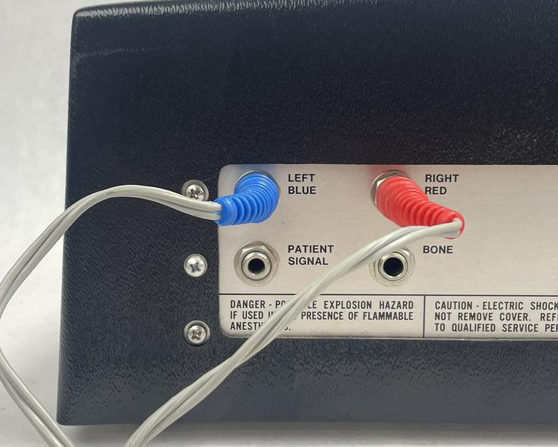 Beltone Model 110 Audiometer w/ Headphones