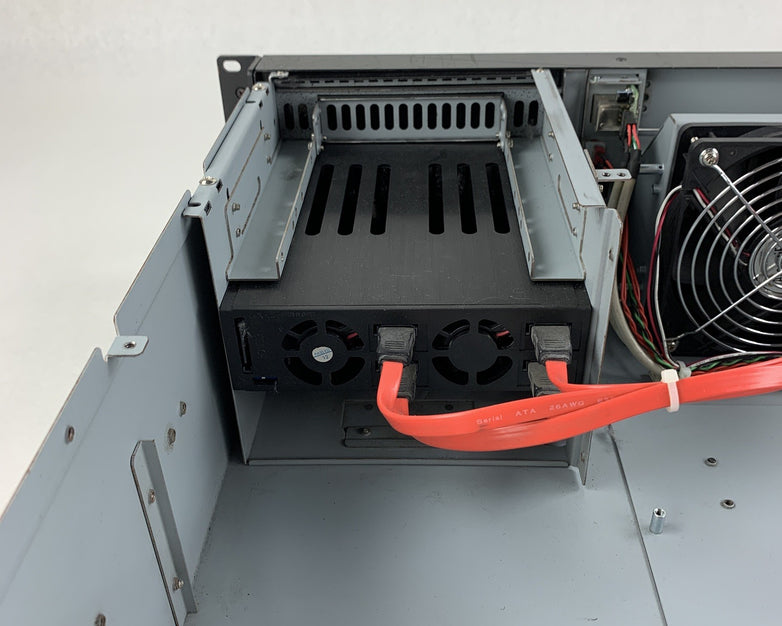 Unbranded 4U Rackmount Industrial Server Chassis No Key Unlocked