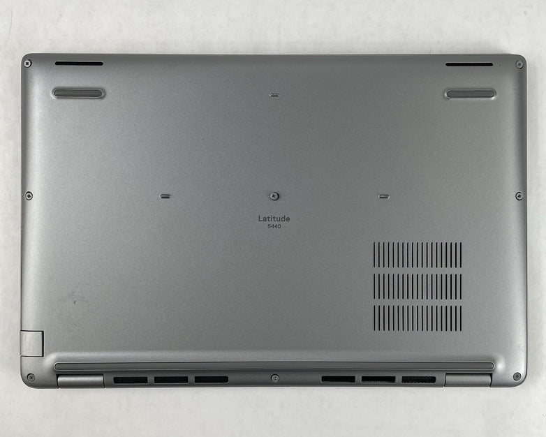 Dell Latitude 5540 14" i5-1345U 4.35 GHz 8 GB RAM No SSD/OS/AC