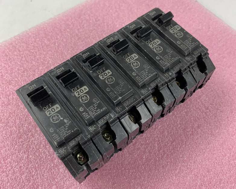 GE RT-692 THQB120 Circuit Breaker 1 Pole 20 Amp Untested Lot of 6x