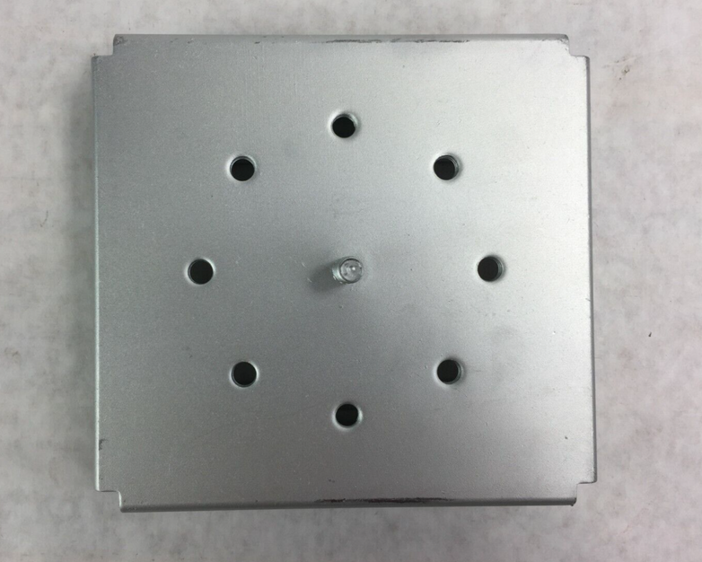 Foxconn 700-23935-01 Mounting Bracket   New