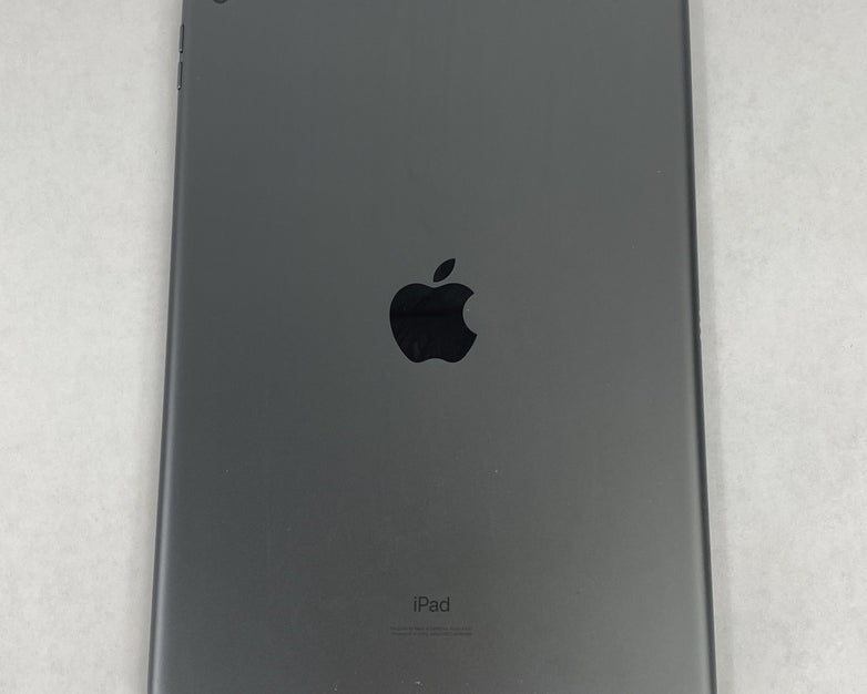 Apple iPad 7th Gen A2197 32GB Retina 10.2" Wi-Fi Space Gray IOS 18.7.9