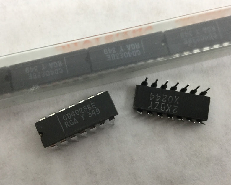 Genuine RCA CD4023BE  Integrated Circuit  14 Pin  Lot of 24