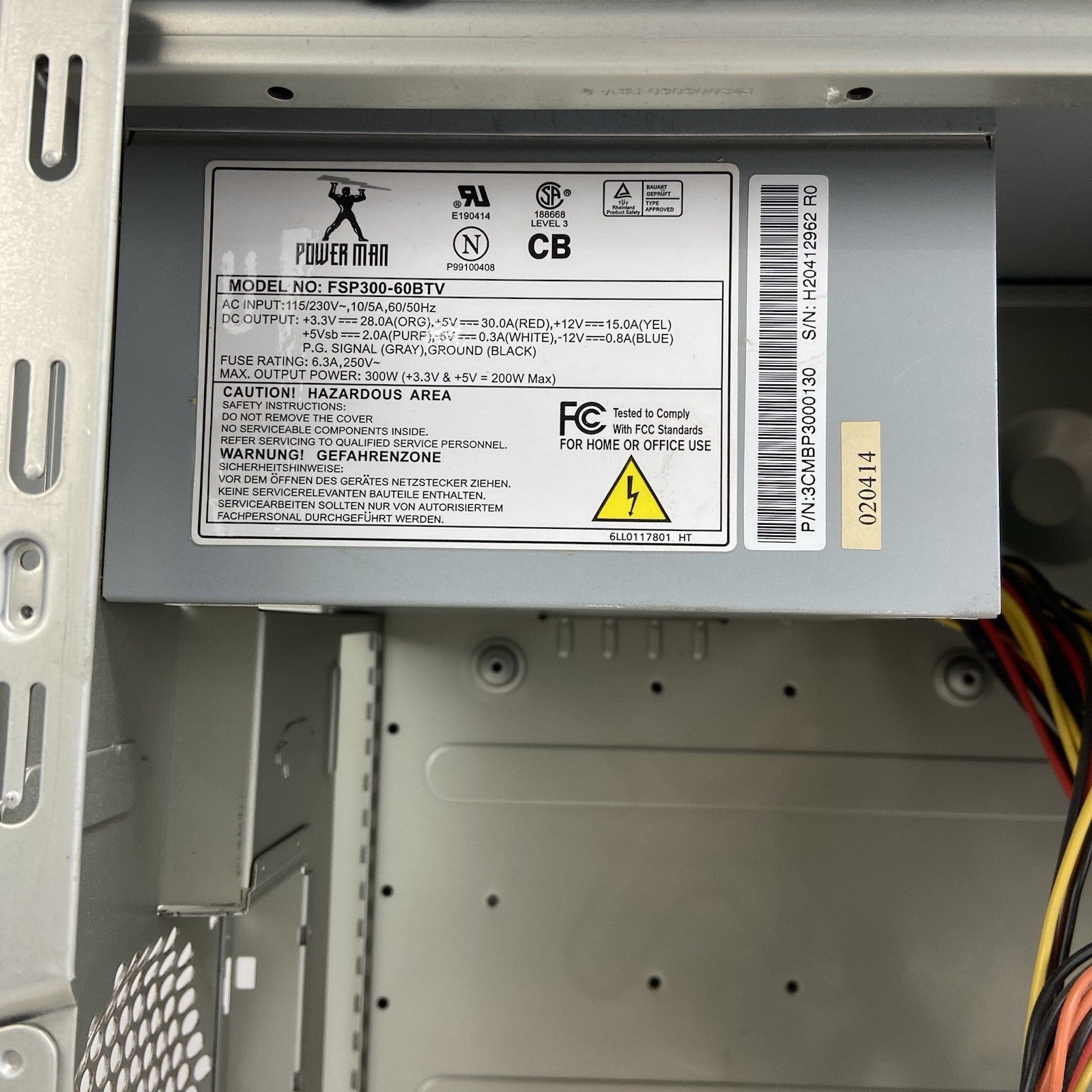 Vintage Unbranded Beige Mid Tower Computer Case PowerMan FSP300-60BTV 300W PSU9