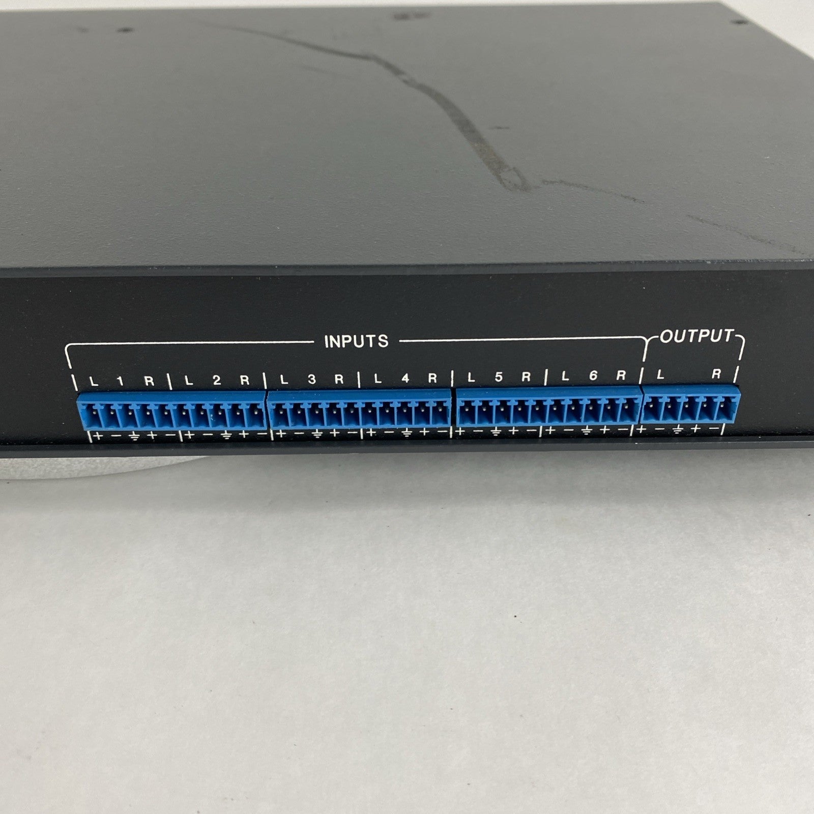Extron SW6 VGA Audio Switch Tested12