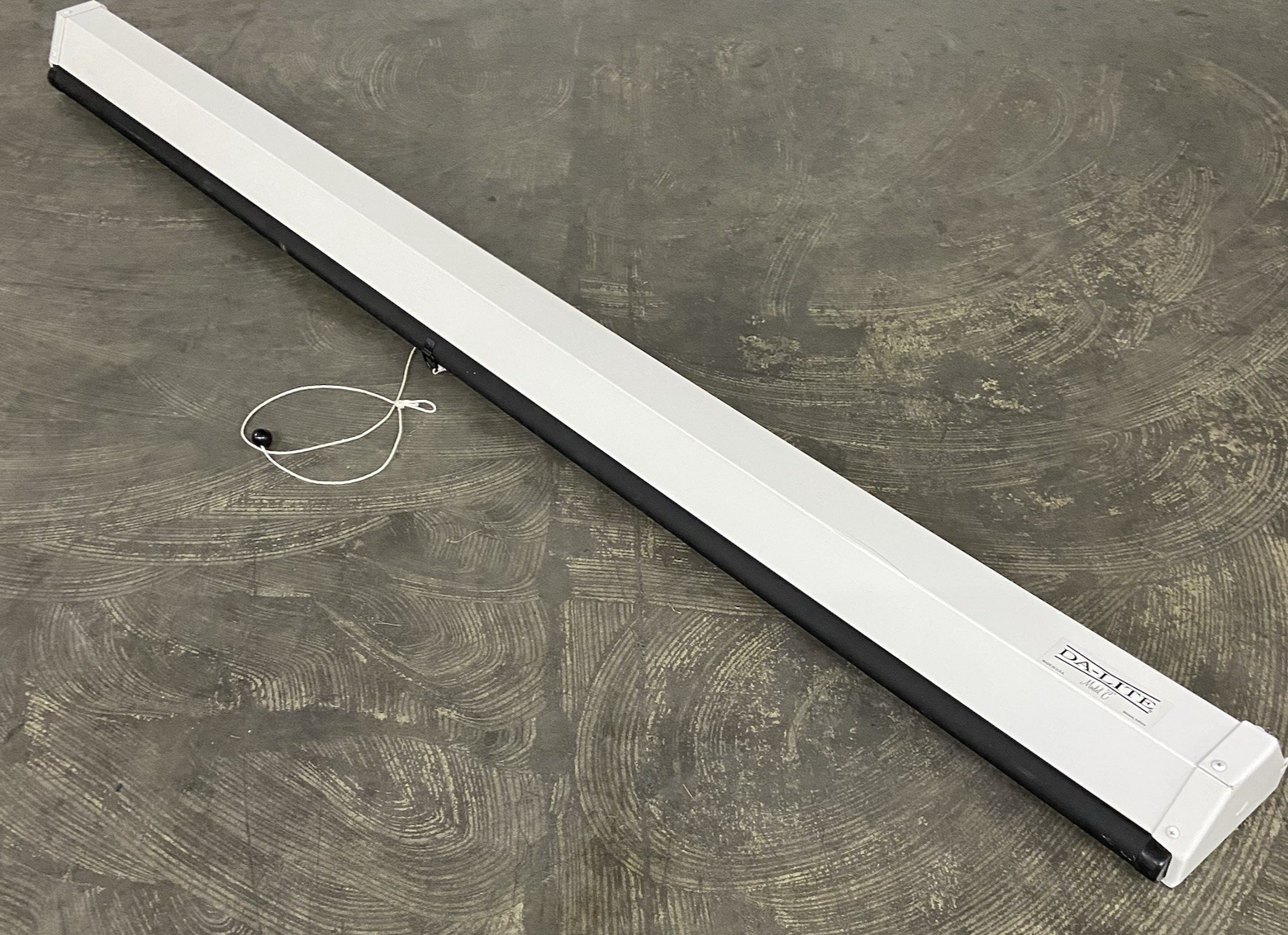 Da-Lite  Model C Manual Projection Screen 96" 16:10 - Tensioner Broken