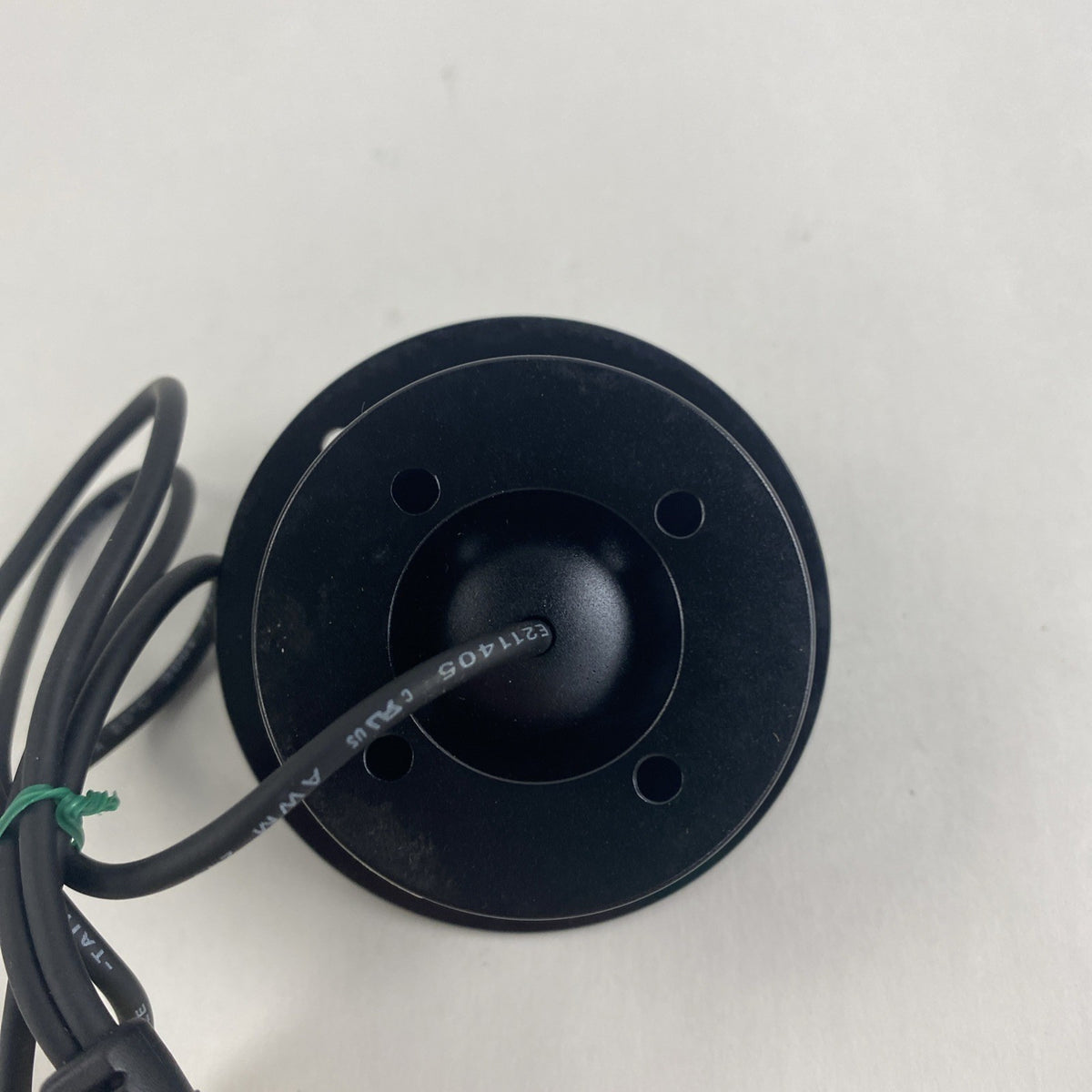 Defender 82-7575 B/W Aluminum Pinhole Dome Camera Ceiling Mount Untested7