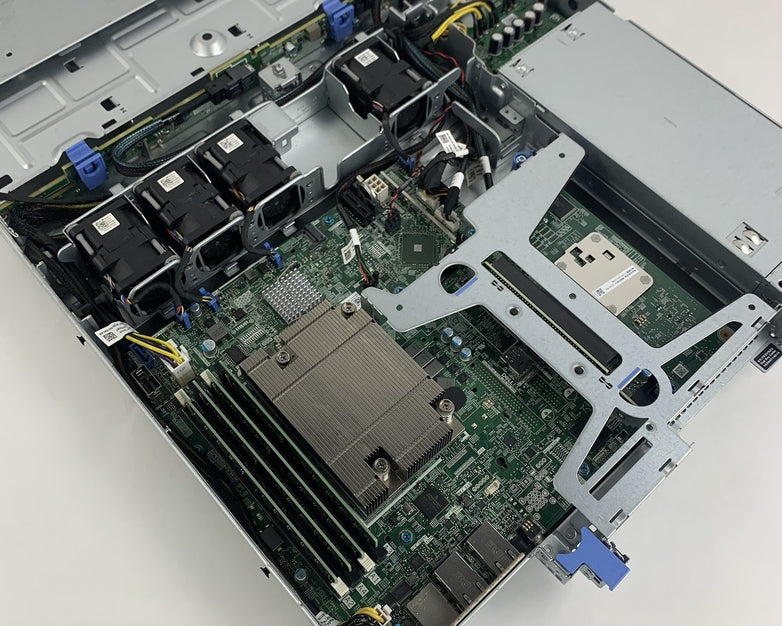 Dell PowerEdge R340 1x Xeon E-2124 3.3 GHz 64 GB Ram H330 No OS No HDD
