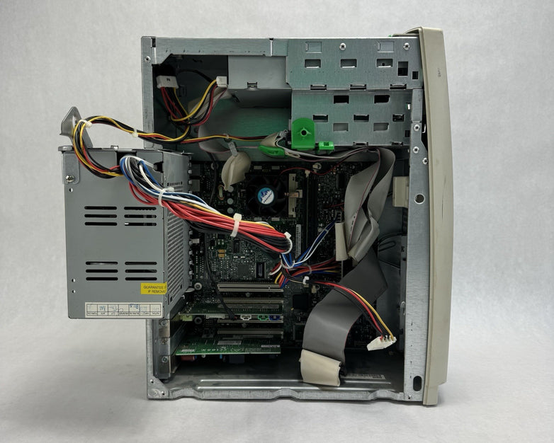Dell Dimensin L700cx MT Intel Celeron w/SSE 700MHz 128MB RAM No HDD No OS
