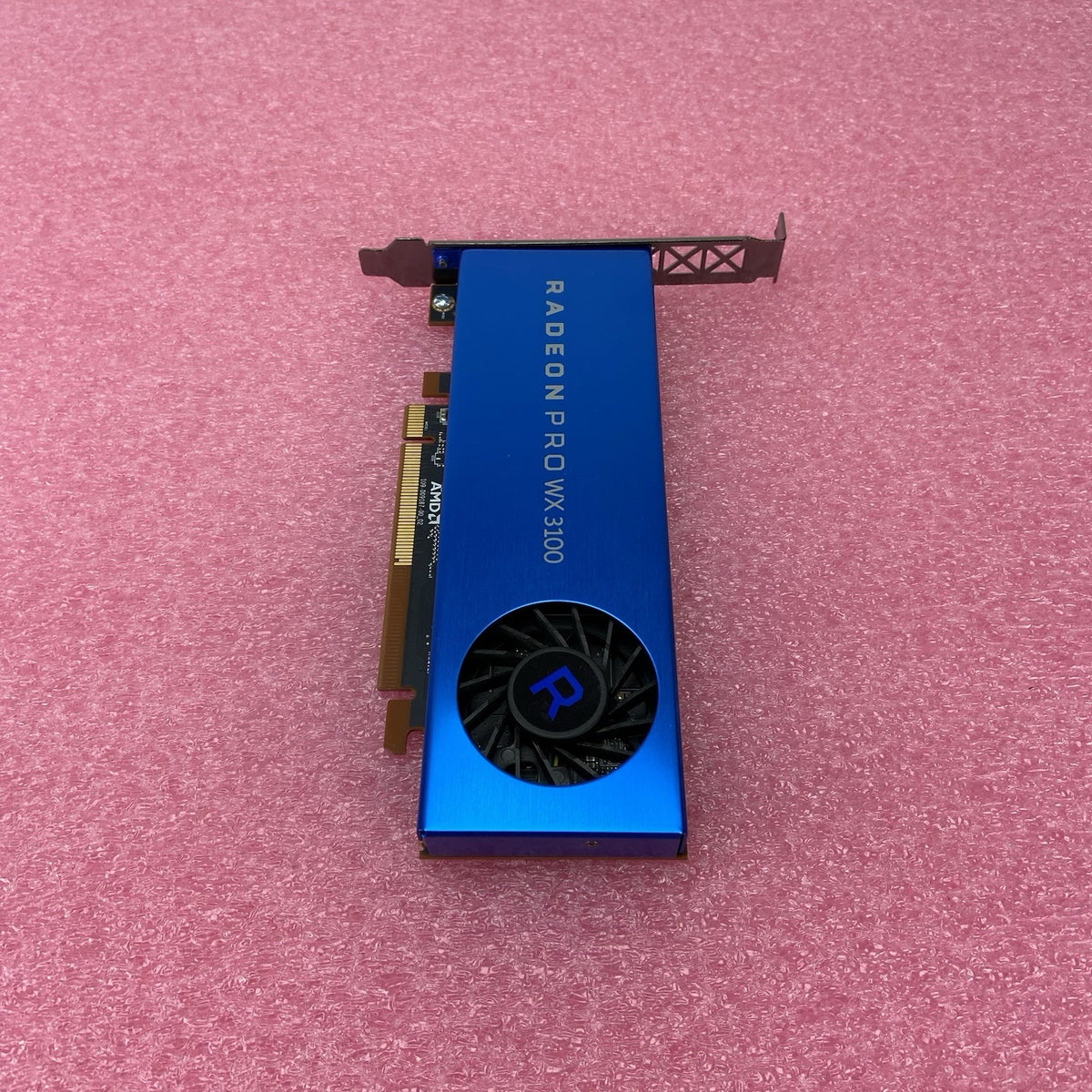 Radeon Pro WX 3100 PCIe x16 4GB GDDR5 Full Height Graphics Card 1