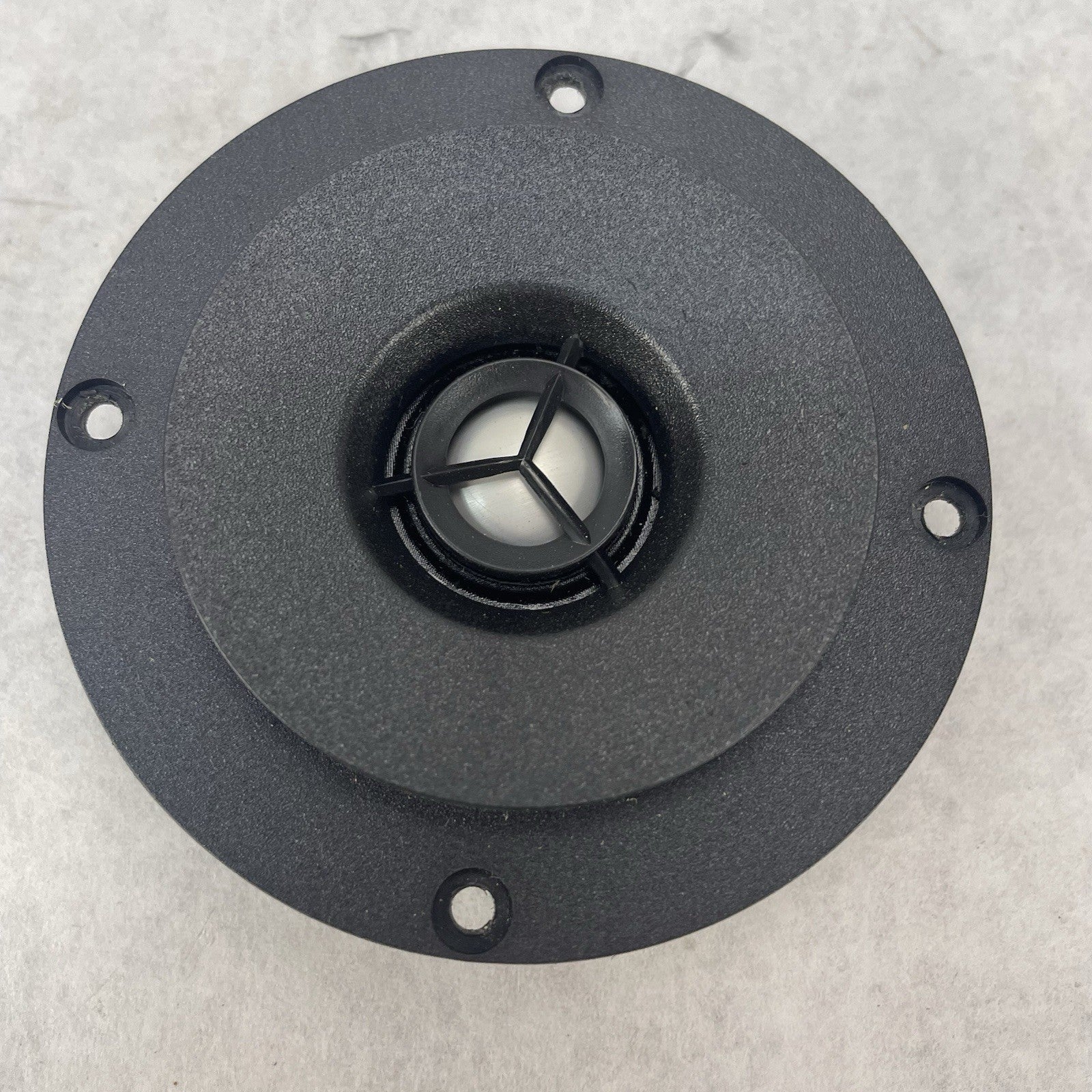Paradigm B3TW020001  Tweeter From Phantom Speaker1