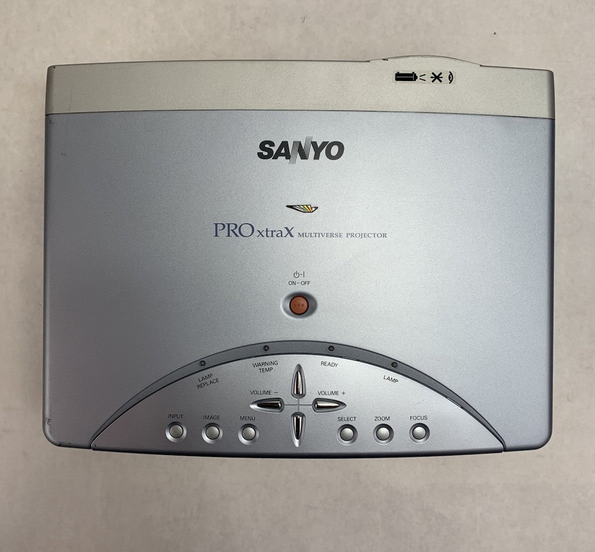 Sanyo PLC-XU37 PRO xtraX Multiverse Projector - No Remote6