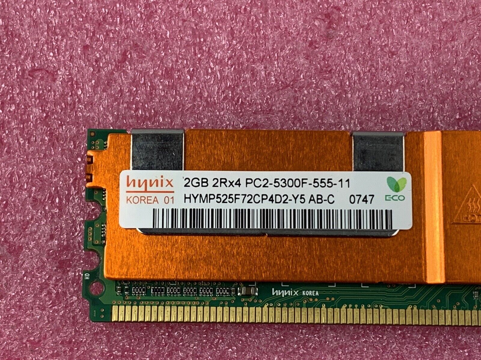Hynix 4GB Kit 2x2GB 2Rx4 PC2-5300F-555-11 HYMP525F72CP4D2-Y5