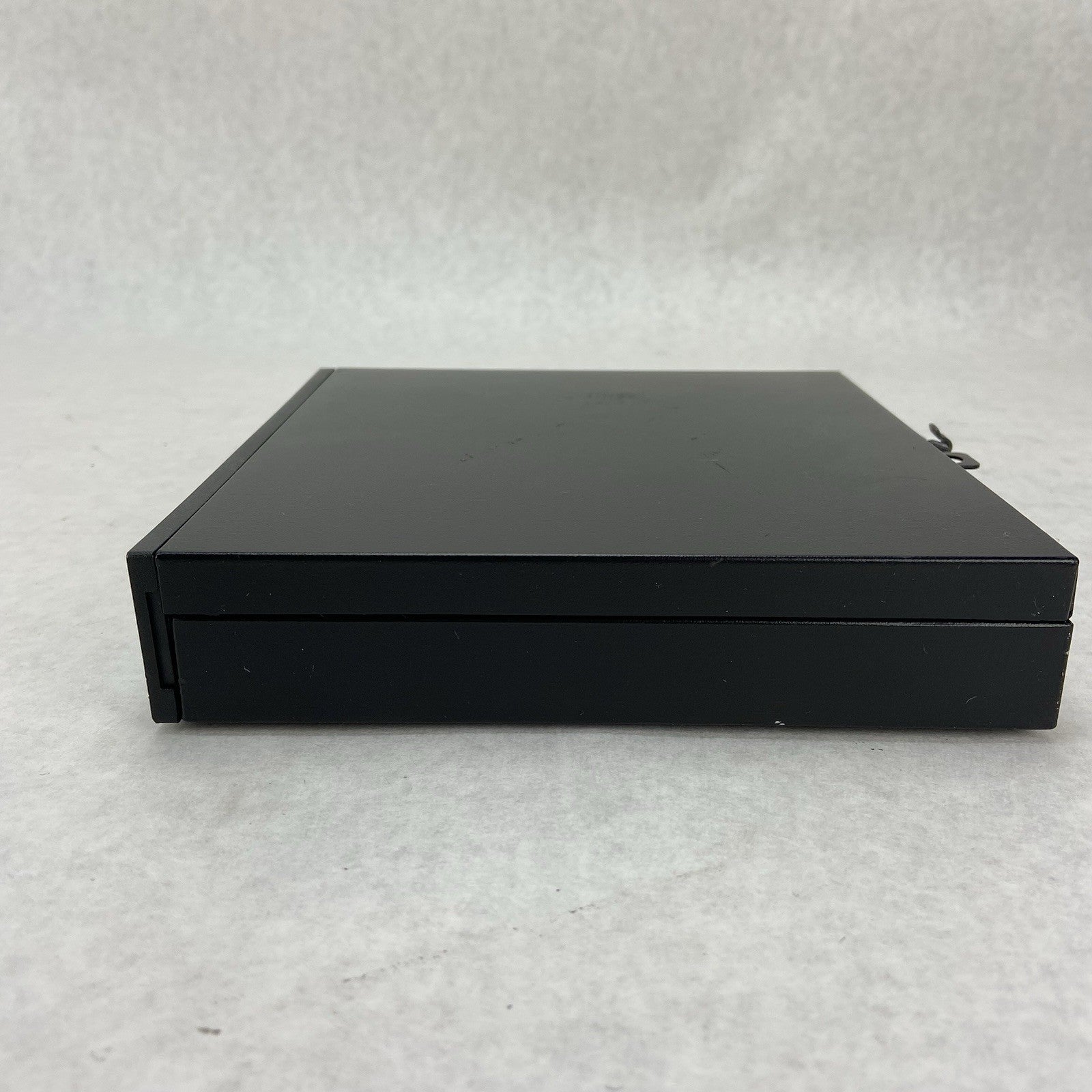 Dell Optiplex 7060 Micro Intel Core i7-8700T 2.4GHz 8GB RAM No HDDOSAC7