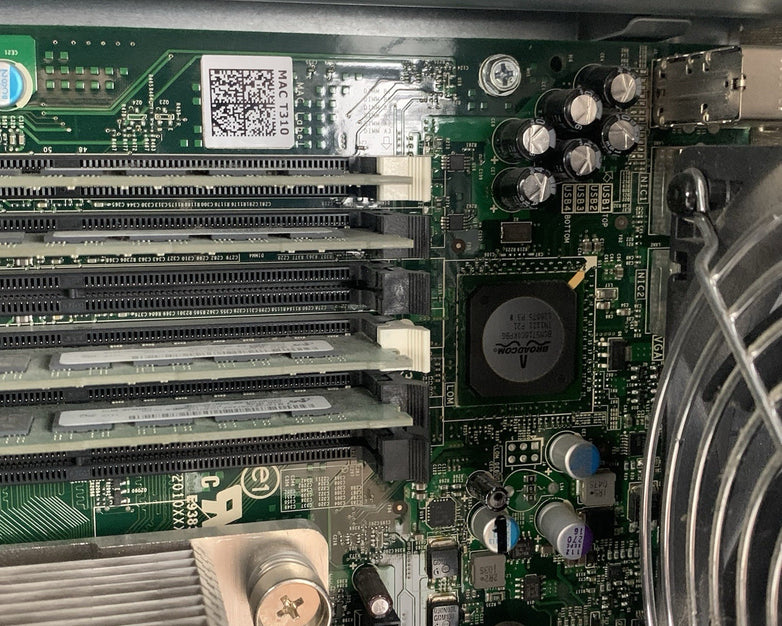 Dell PowerEdge T310 Tower Server 1x Xeon X3450 2.67 GHz 8 GB Ram No OS No HDD