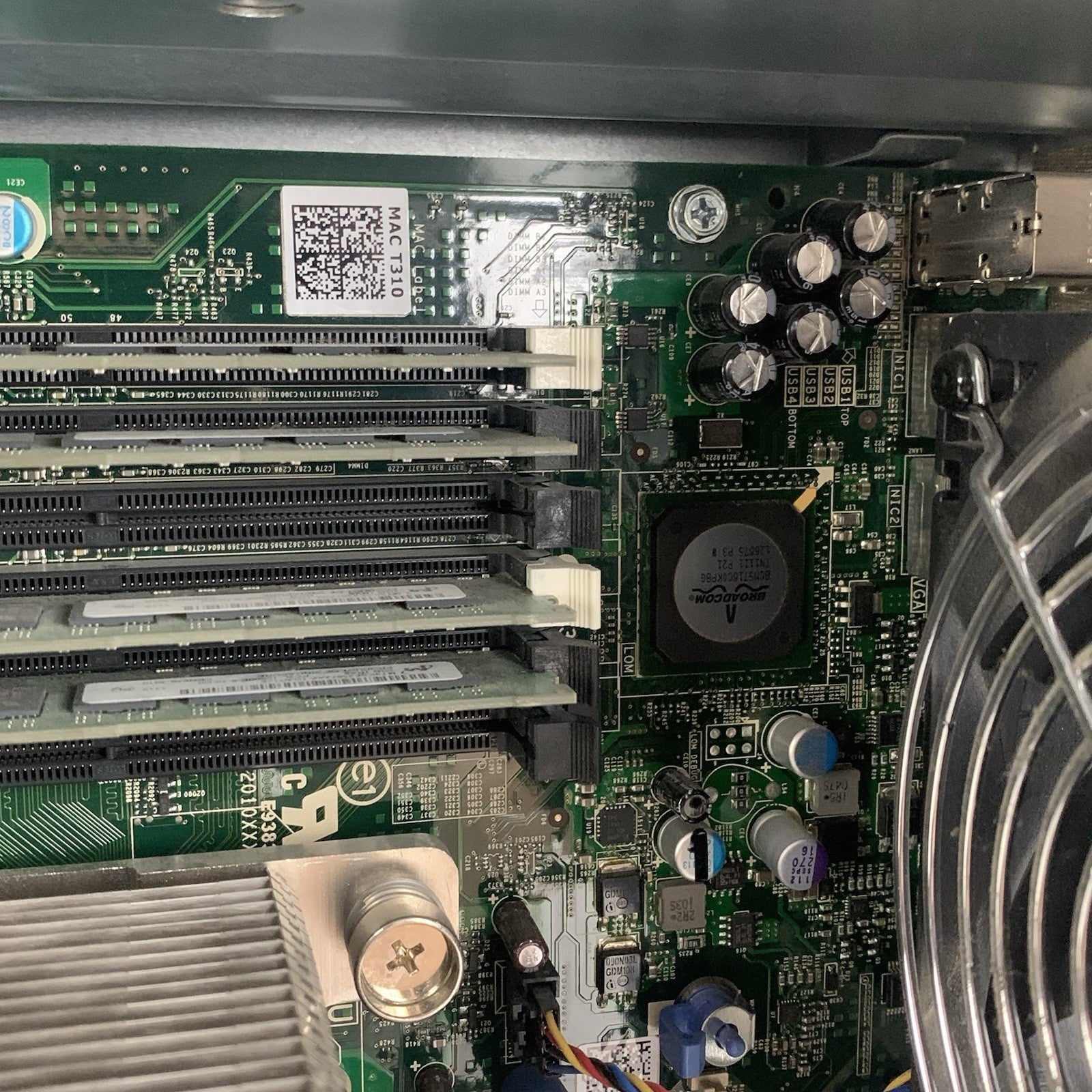 Dell PowerEdge T310 Tower Server 1x Xeon X3450 2.67 GHz 8 GB Ram No OS No HDD12