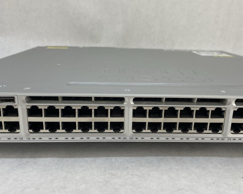 Cisco WS-C3850-48F-S 3850 NM-4-10g 2x PSU 48 1GE RJ-45 V07 - Tested and Reset