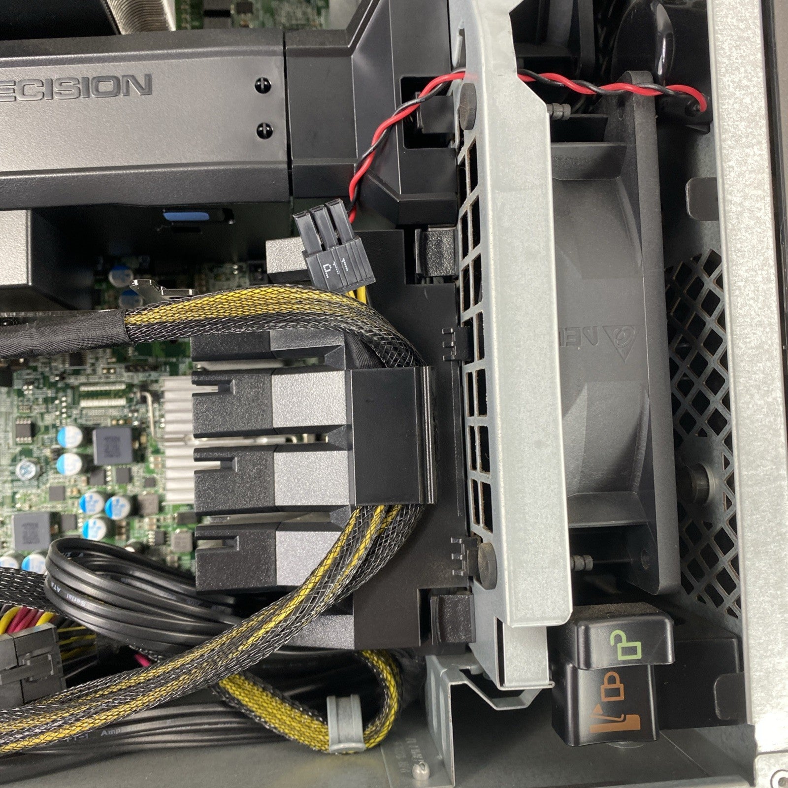 Dell Precision 7910 Tower Xeon E5-2620 v4 2.10GHz 32GB RAM No HDD No OS