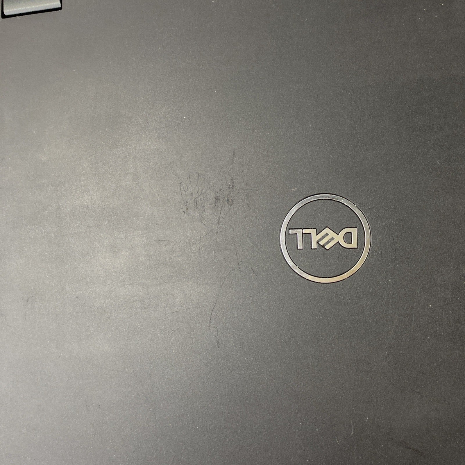Dell Latitude 7390 2 in 1 13.3" Touch i3-7130U 2.7 GHz 4GB RAM No Battery/HDD/OS