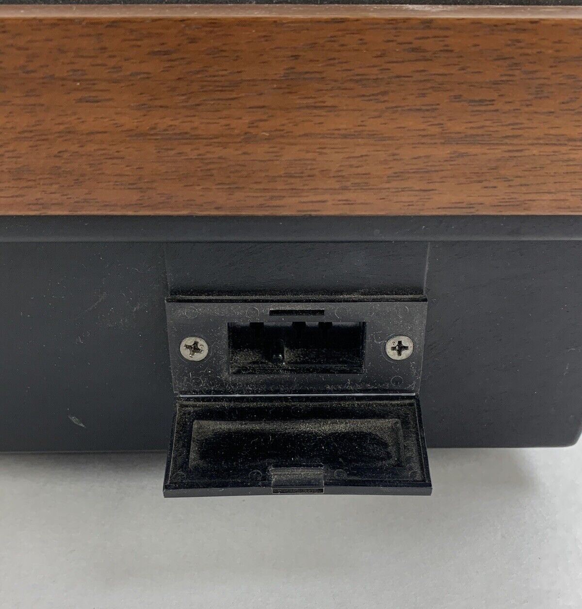 44040540