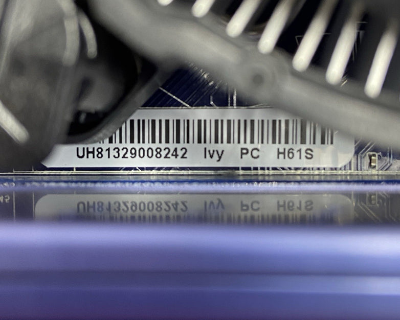 Foxconn H61S Motherboard Intel Core i3-3220 3.3GHz 4GB RAM w/IO