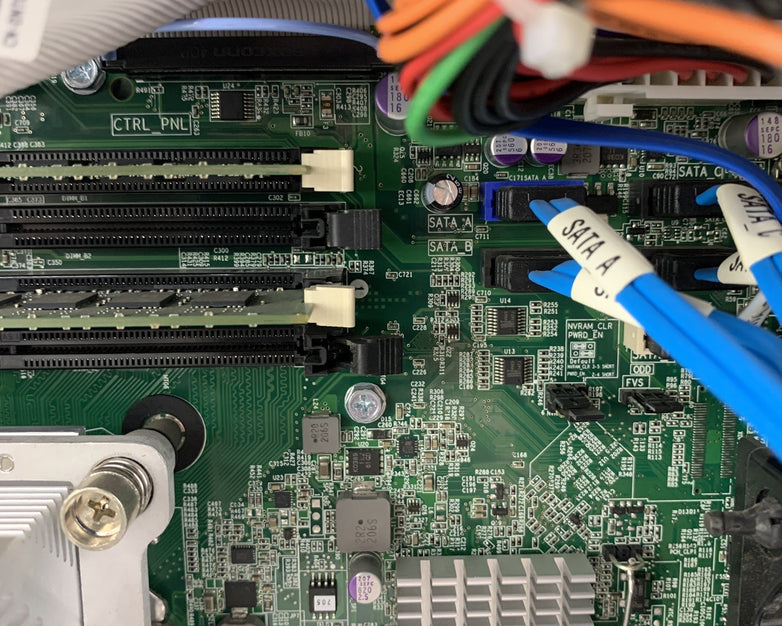 Dell PowerEdge T110 II Server Tower Pentium G620 2.6 GHz 8 GB RAM No OS No HDD