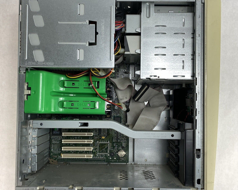 Dell OptiPlex GX300 MT Intel Pentium III 800MHz 256MB RAM No HDD No OS