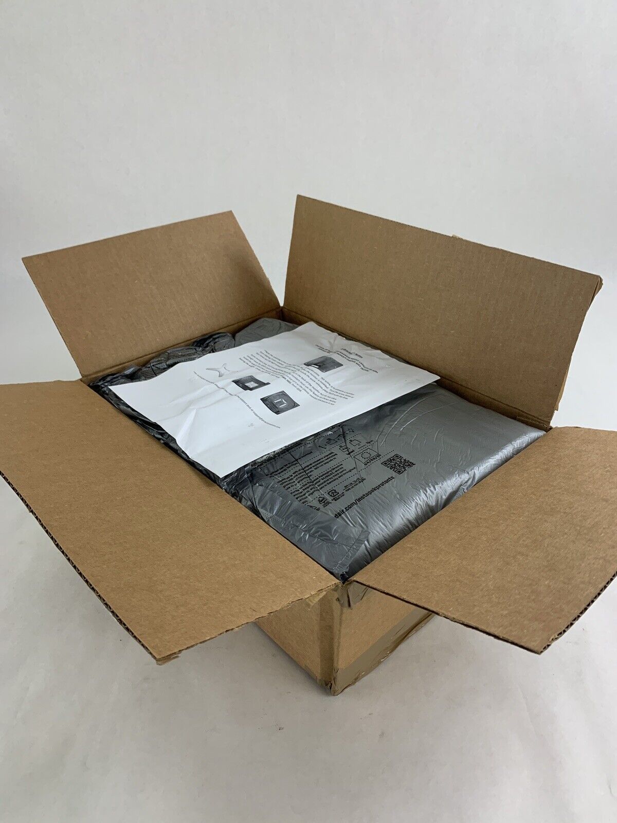 QSR 600-1009 QBracket  Monitor Mount Adapter Plate New Box Opened