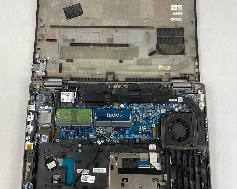 Dell Latitude 5520 15.6" i5-1135G7 2.40 GHz 8 GB RAM No SSD/OS/AC/Batt - READ