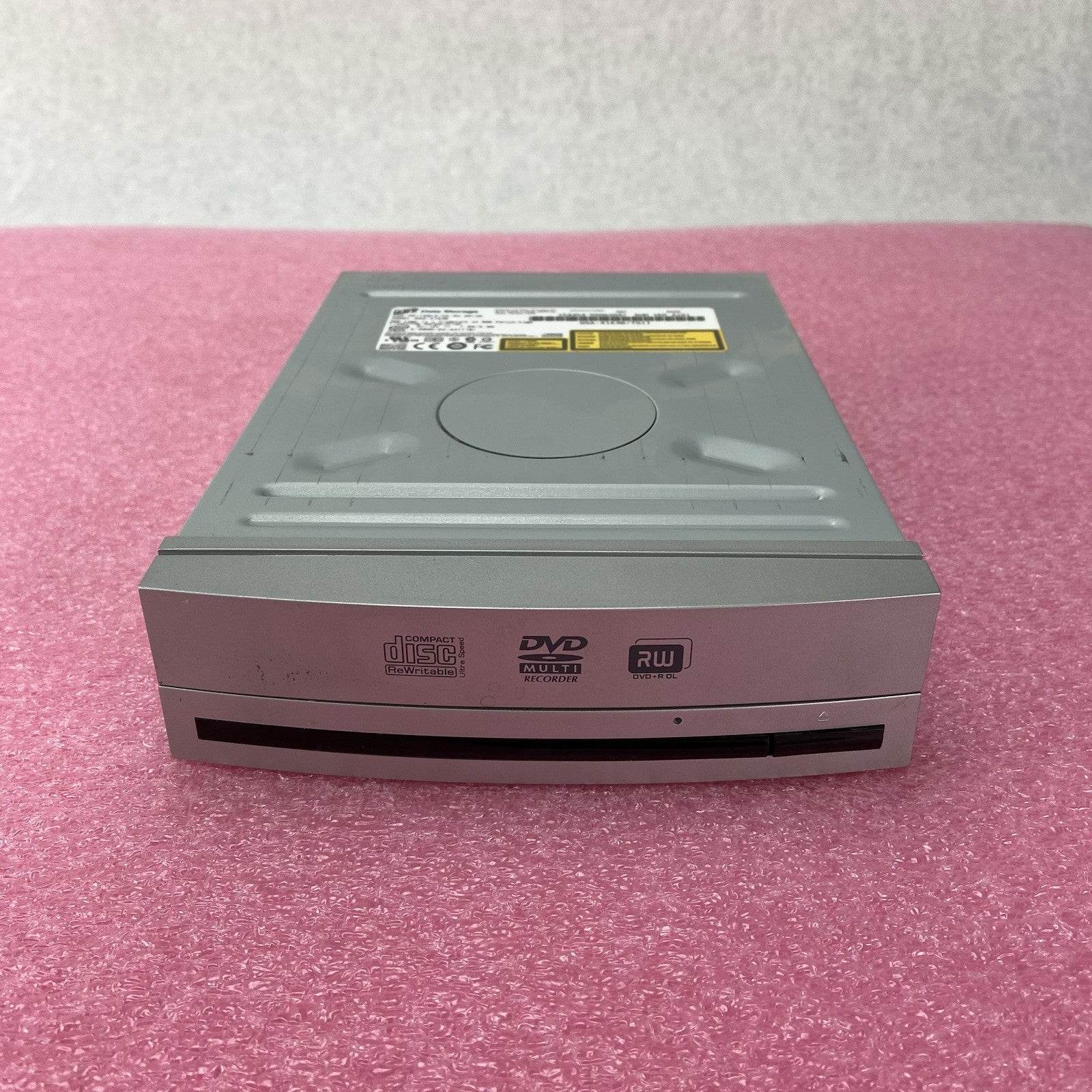 HL Data Storage DVD-WR 6SA-4163B Internal Optical Drive1