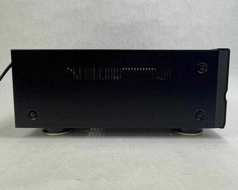 Denon AVR-150 Receiver Precision Audio Component/AV Surround  No Remote