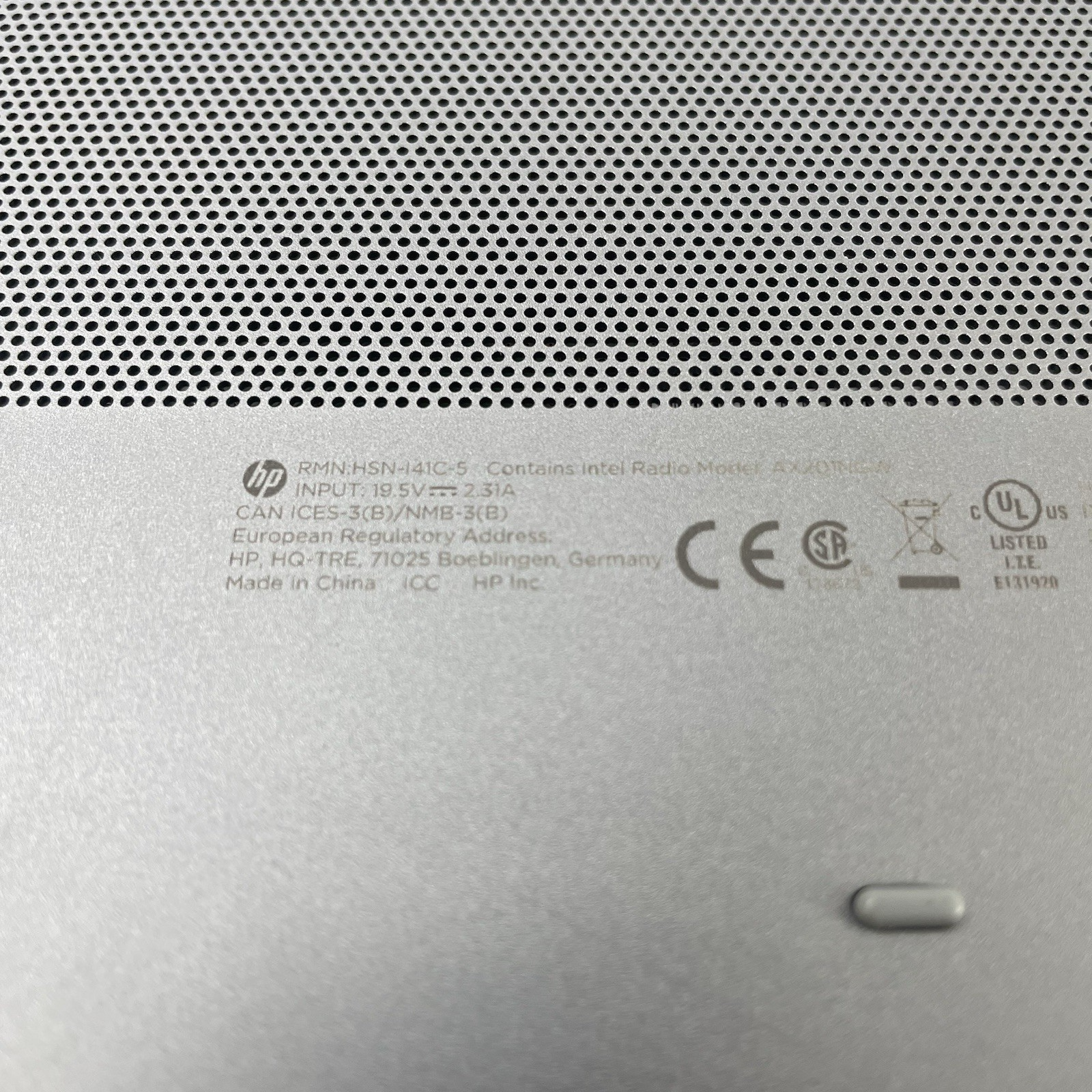 HP ZBook FireFly 15 G8 15.6" i7-1165G7 2.8GHz 16GB RAM No SSD/OS/AC - Bad Corner15