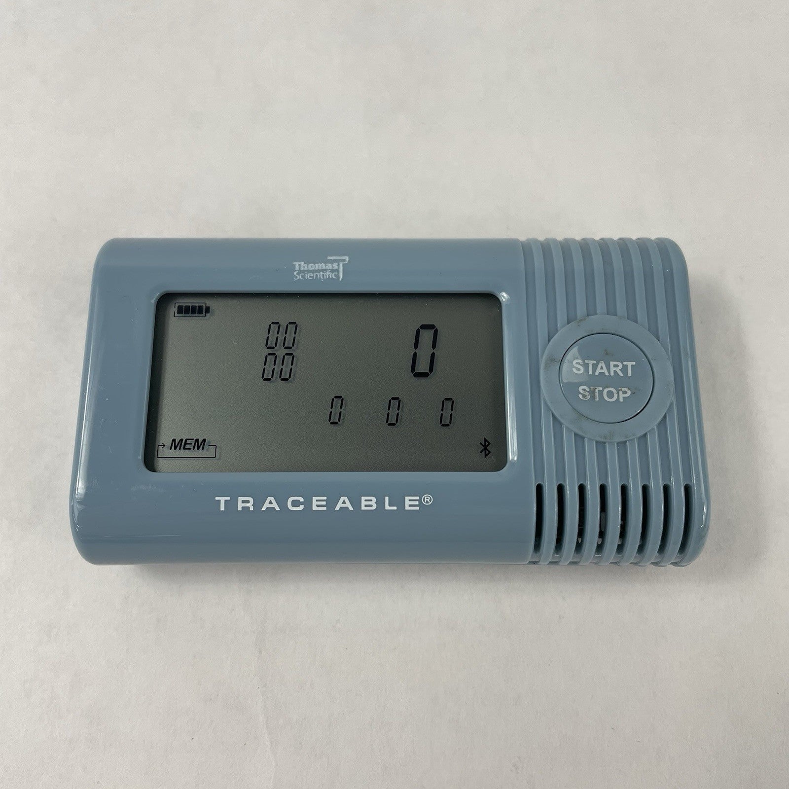 Traceable Temperature/Humidity Bluetooth Data Logger No Battery Cover