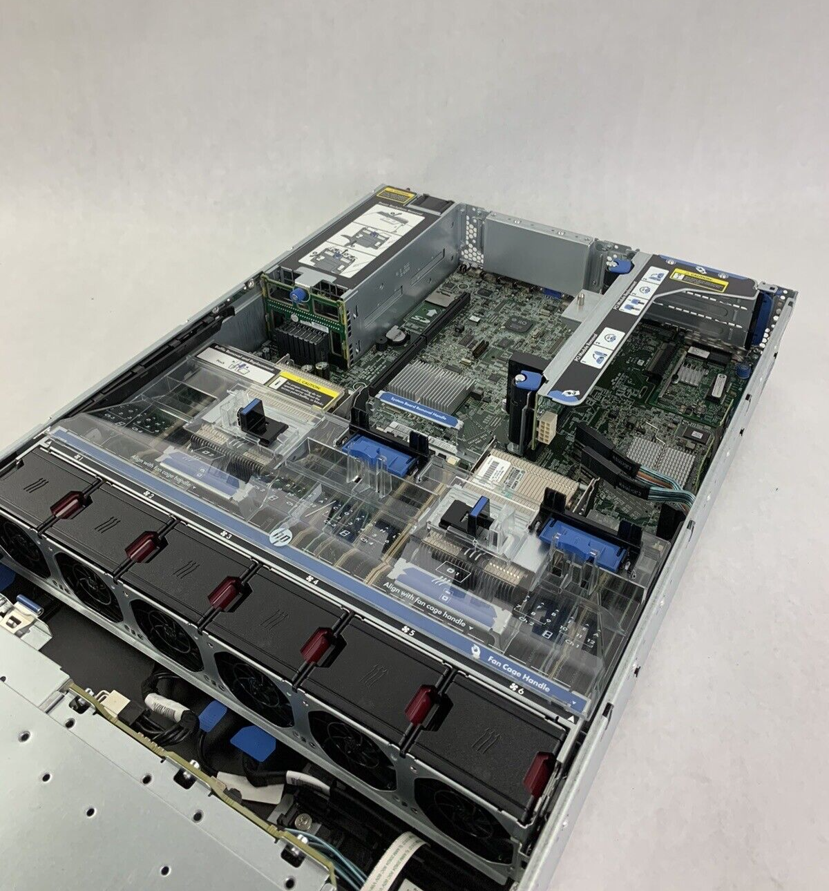 HP ProLiant DL380p Gen8 Server E5-2640 2 GHz 48 GB RAM NO HDD NO OS