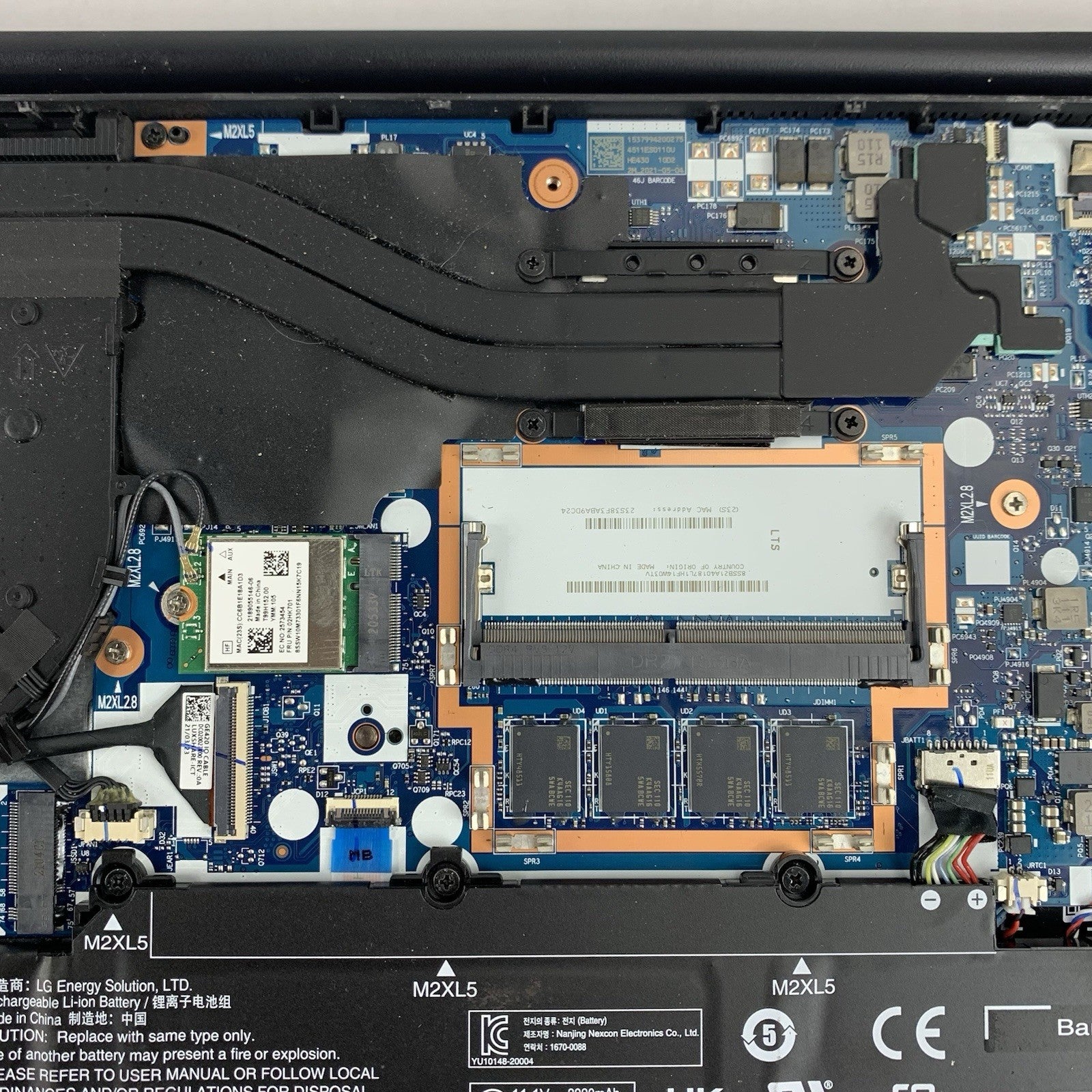 Lenovo ThinkPad E14 Gen 3 14" Ryzen 5 5500U 2.1Ghz 8GB Ram No OS/HDD/AC Scratch15