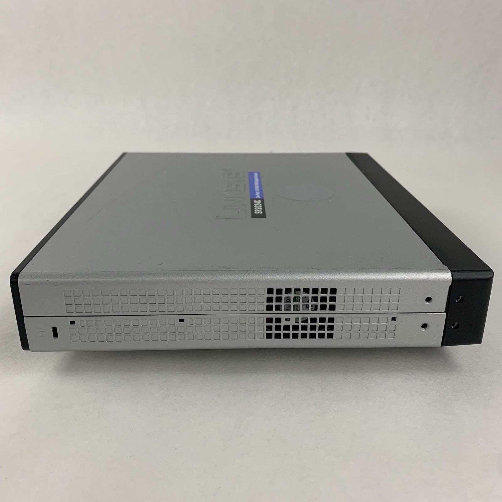 Cisco Linksys SR2024C Compact 10/100/1000 Gigabit Switch Tested and Reset4