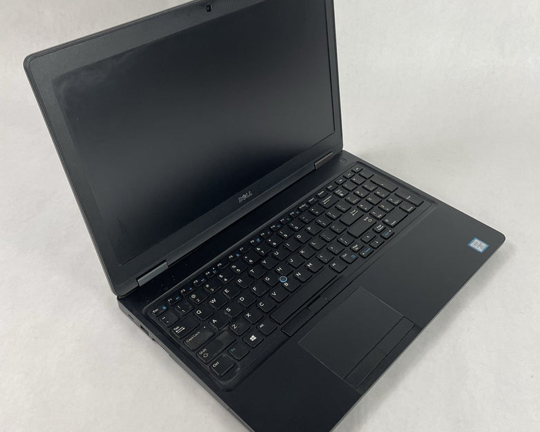 Dell Latitude 5580 15.6" i5-7300U 2.60 GHz 8 GB RAM No SSD/OS