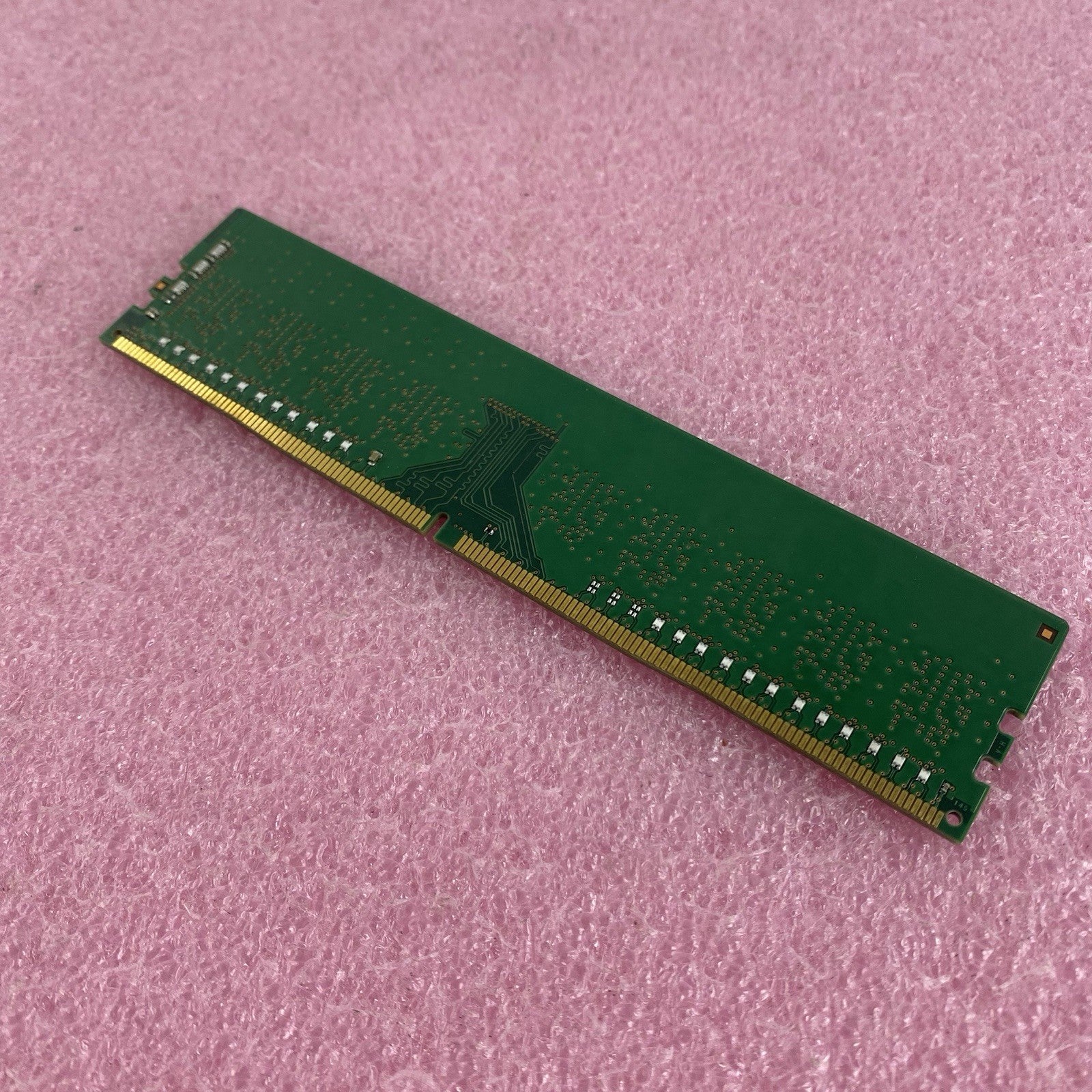 SK Hynix HMA451U6AFR8N-TF 4GB 1Rx8 PC4-2133P-UA1-10 Computer Ram Lot of 25
