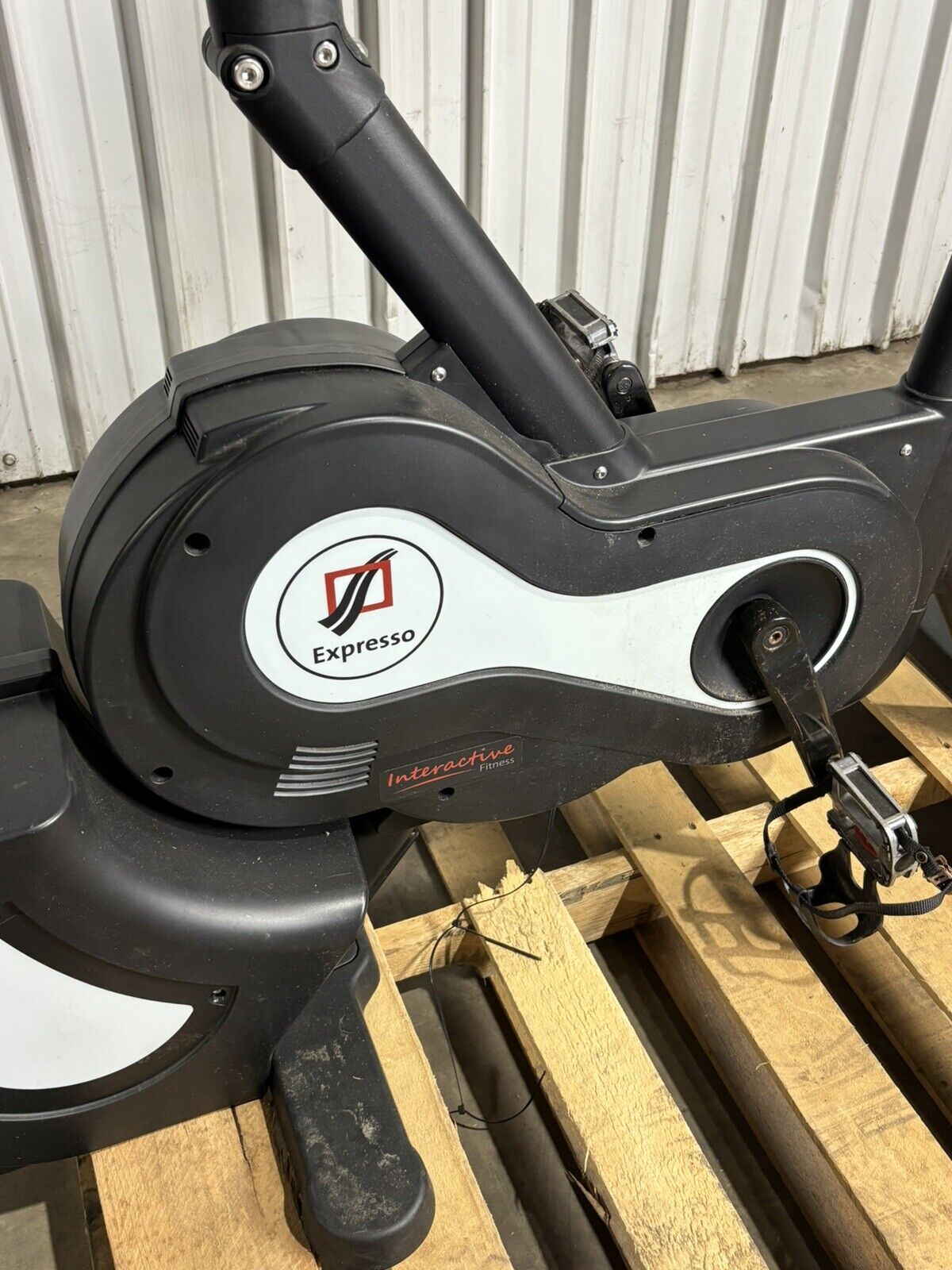 Expresso HD Interactive Upright Bike Tested Works Screen Freezes