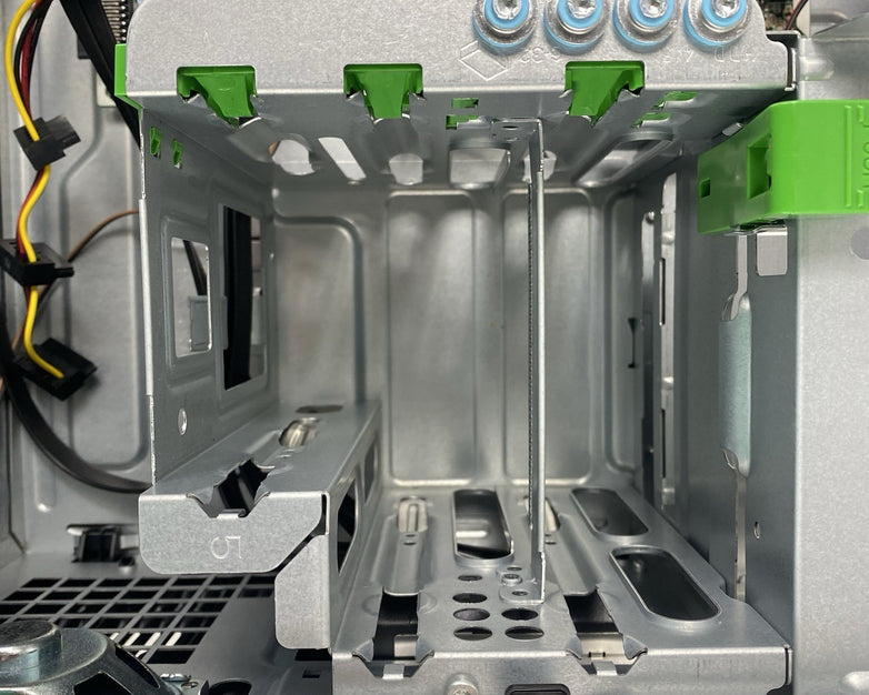 HP EliteDesk 800 G2 MT Intel Core i7-6700 3.4GHz 8GB RAM No HDD No OS