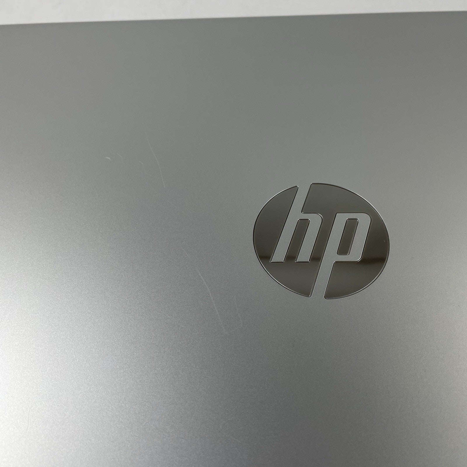 HP 17-bs061st NoteBook 17.3" i3-7100U 2.40 GHz 8 GB RAM No SSD/OS/AC14