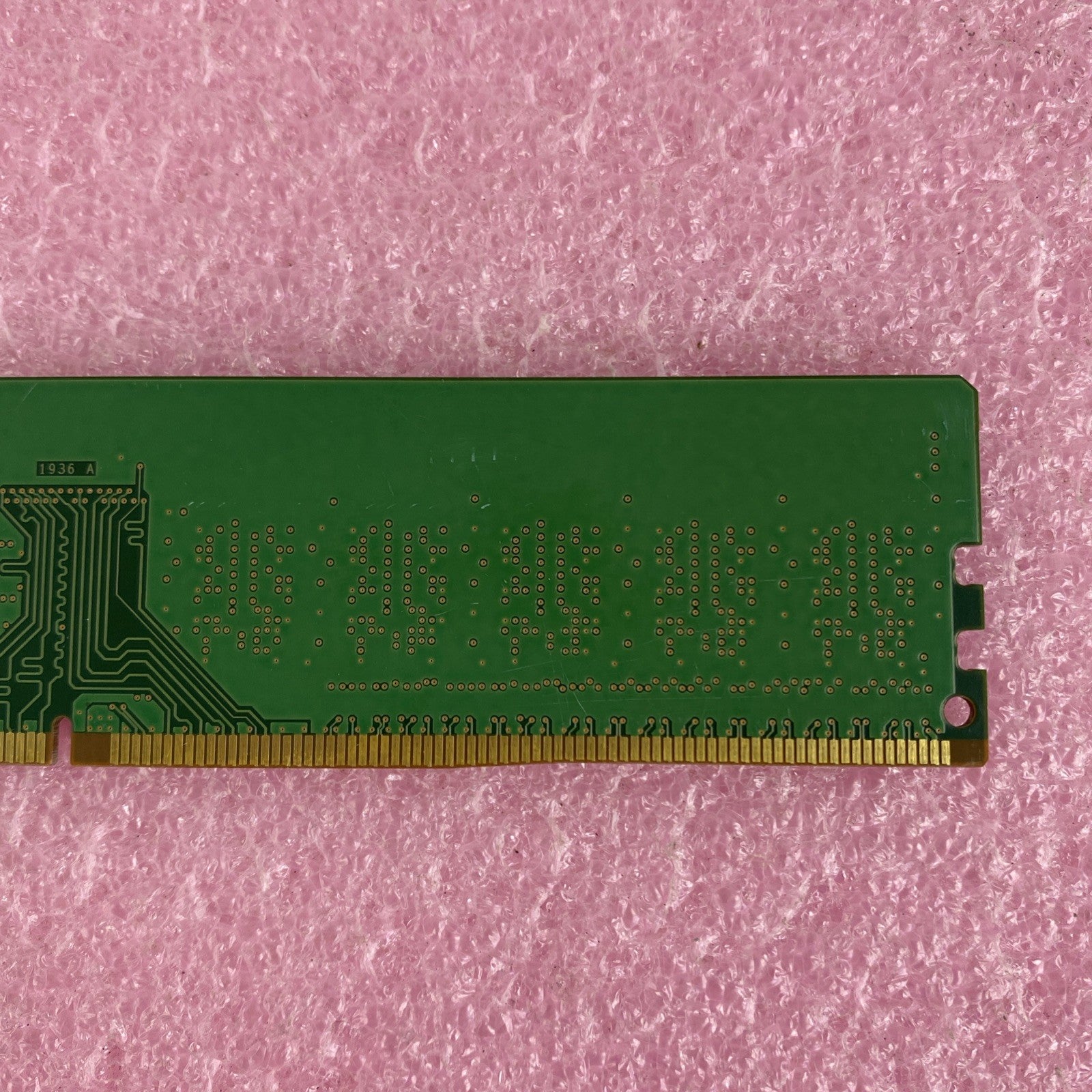 Micron MTA9ASF1G72AZ-2G3B1 DDR4 Server Ram5