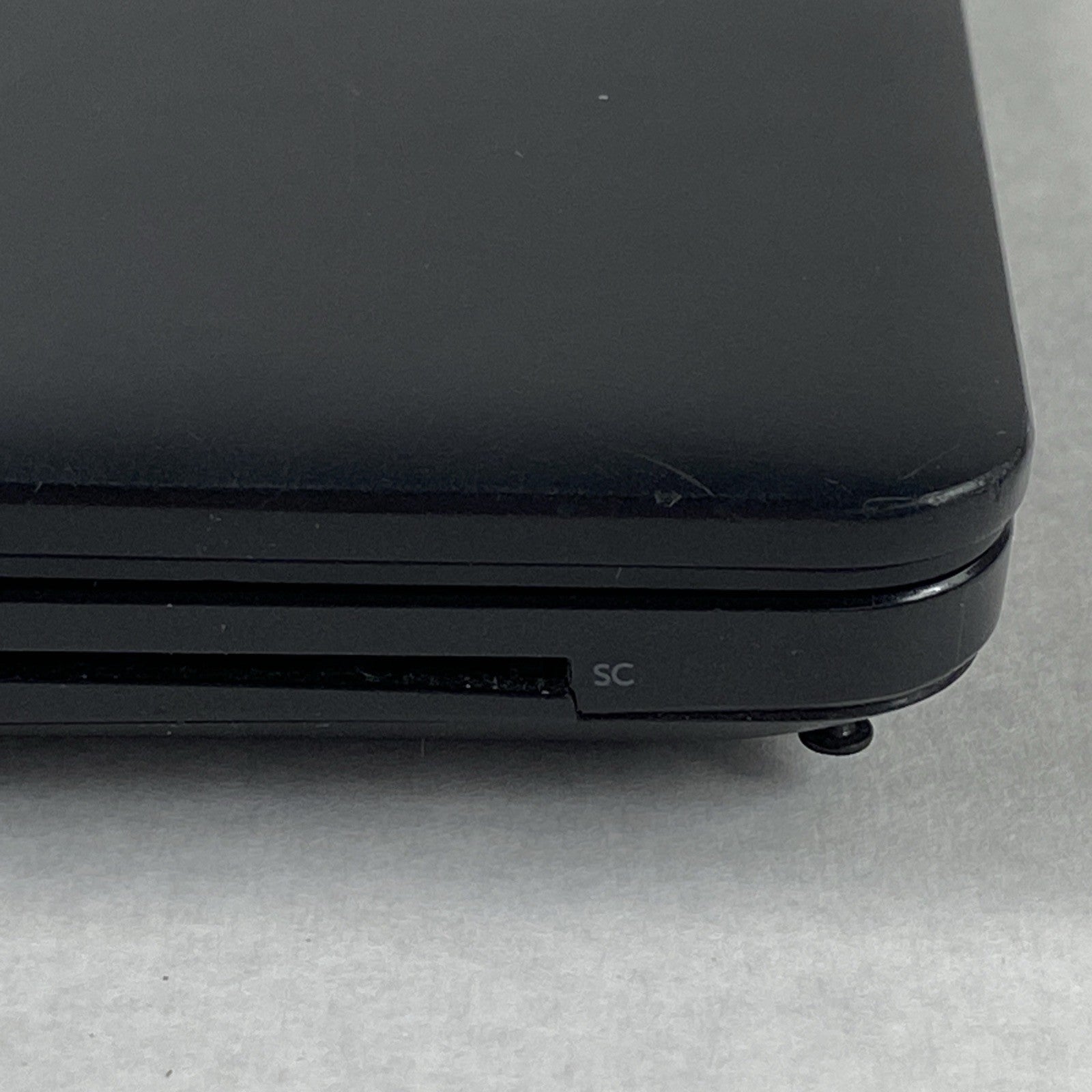 Dell Latitude E5570 Intel Core i5-6300U 2.4GHz 8GB RAM 15.6" No HDD No OS