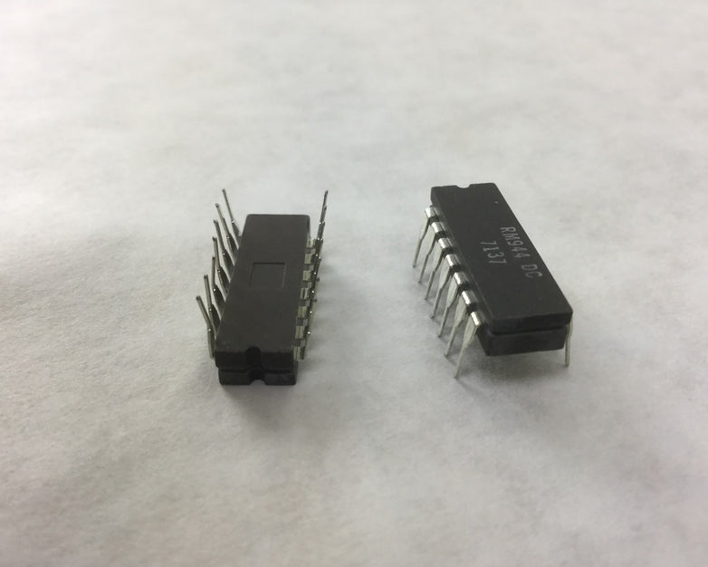 RM944 DC (7137) 14 Pin  Lot of 25  NEW
