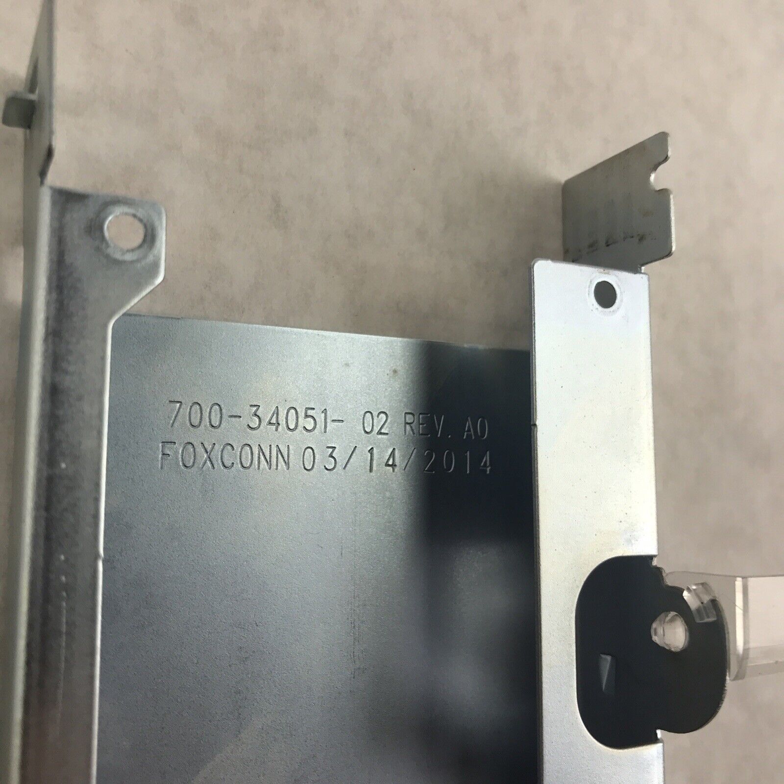CISCO 73-13219-01 UCS B200 M3 SAS 2.5 Hard Drive Backplane 73-13219-01