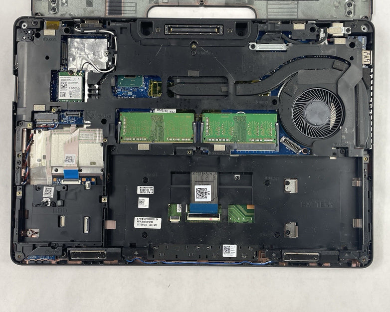 Dell Latitude E5470 14" Core i5-6440 2.6 GHz 8 GB RAM No SSD No OS No Battery