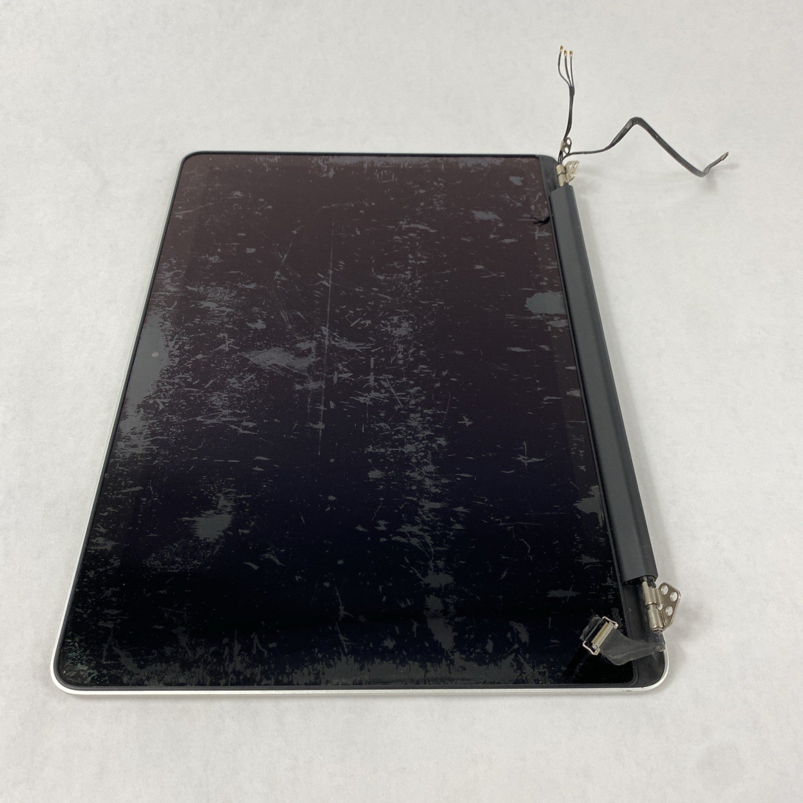 Apple MacBook Pro A1502 13.3-inch Screen Display Assembly Tested7