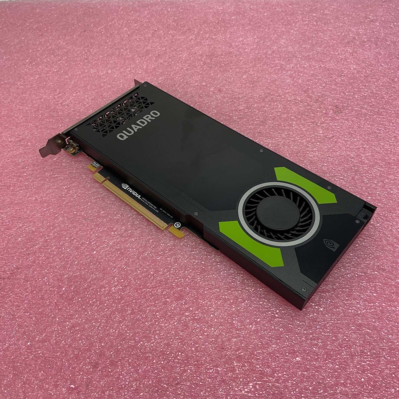 NVIDIA Quadro P4000 699-5G410-0501-210 8GB GDDR5 DisplayPort Graphics Card0